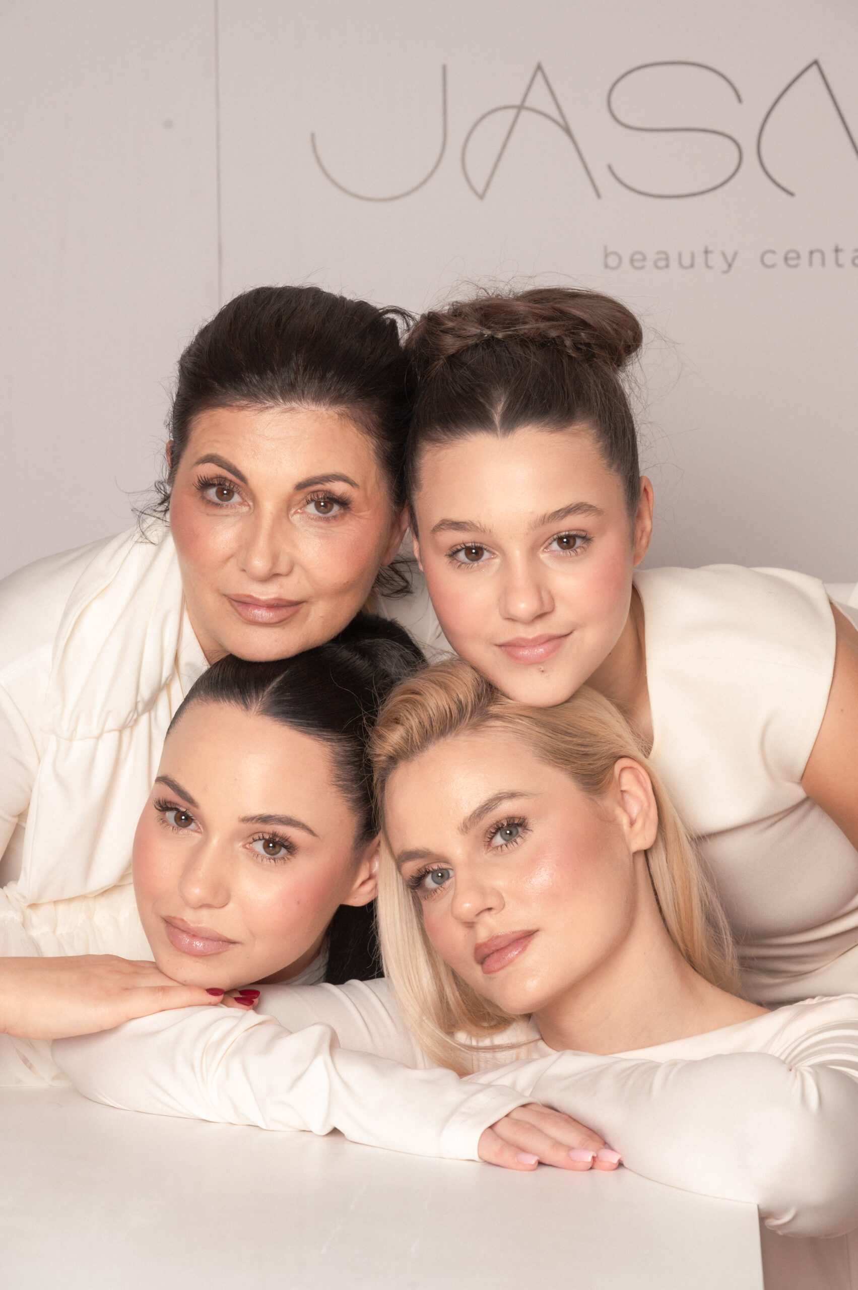 Jasmin, osnivač Ateljea